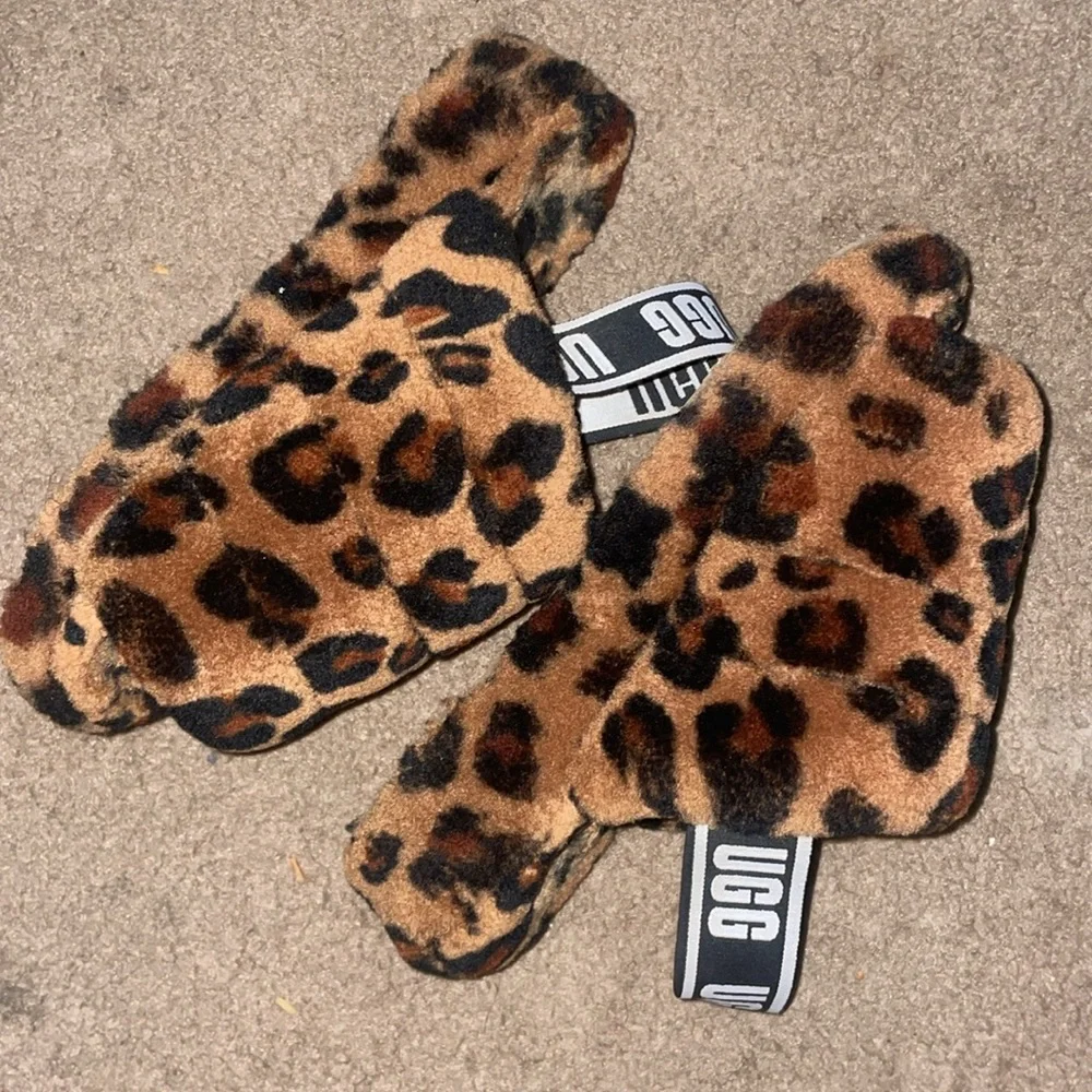 Kids Ugg slides - Picture 2 of 2